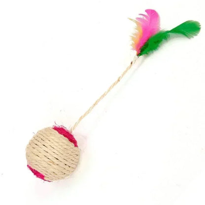 Scratch &amp; Play : Jouet pour chat en sisal avec plumes